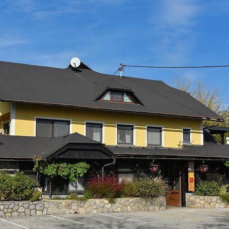 Hotel Gostilna Vovko 노보메스토 외부 사진
