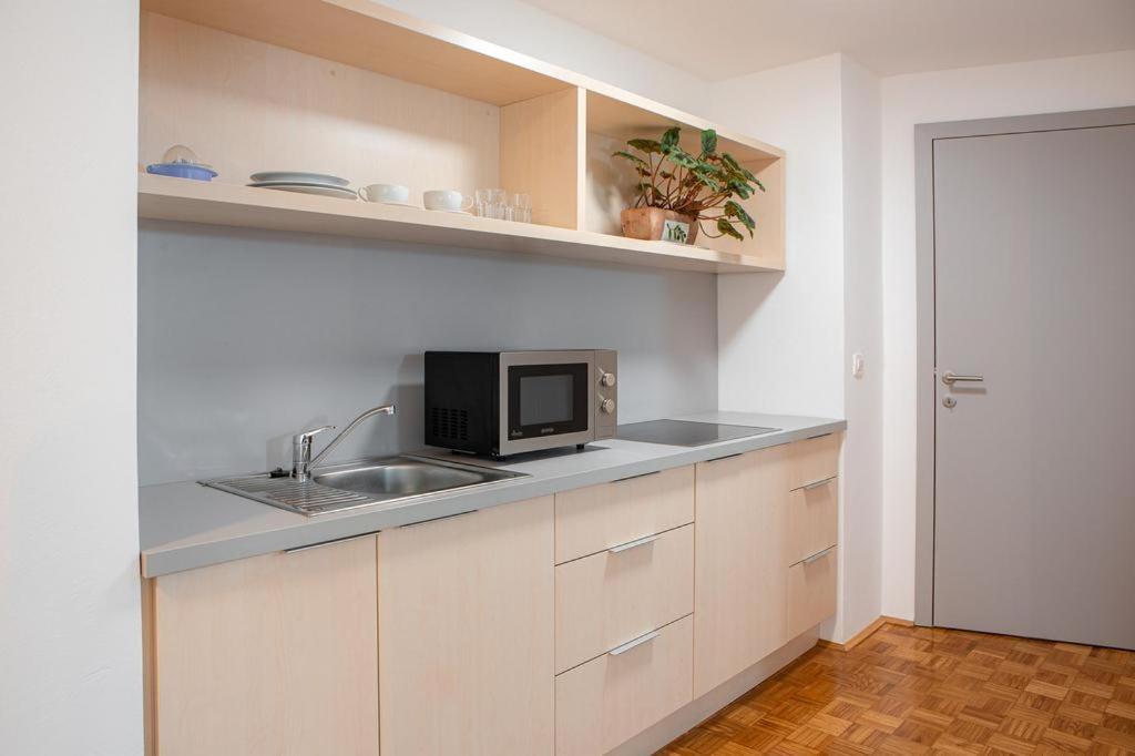Hotel Gostilna Vovko 노보메스토 외부 사진